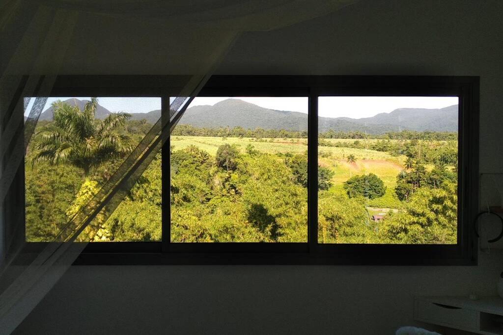 Villa Kumquat Avec Piscine Et Vue Sur Les Montagnes 프티-부르 외부 사진