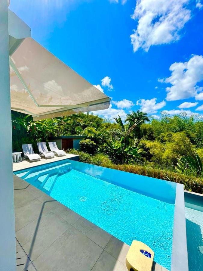 Villa Kumquat Avec Piscine Et Vue Sur Les Montagnes 프티-부르 외부 사진