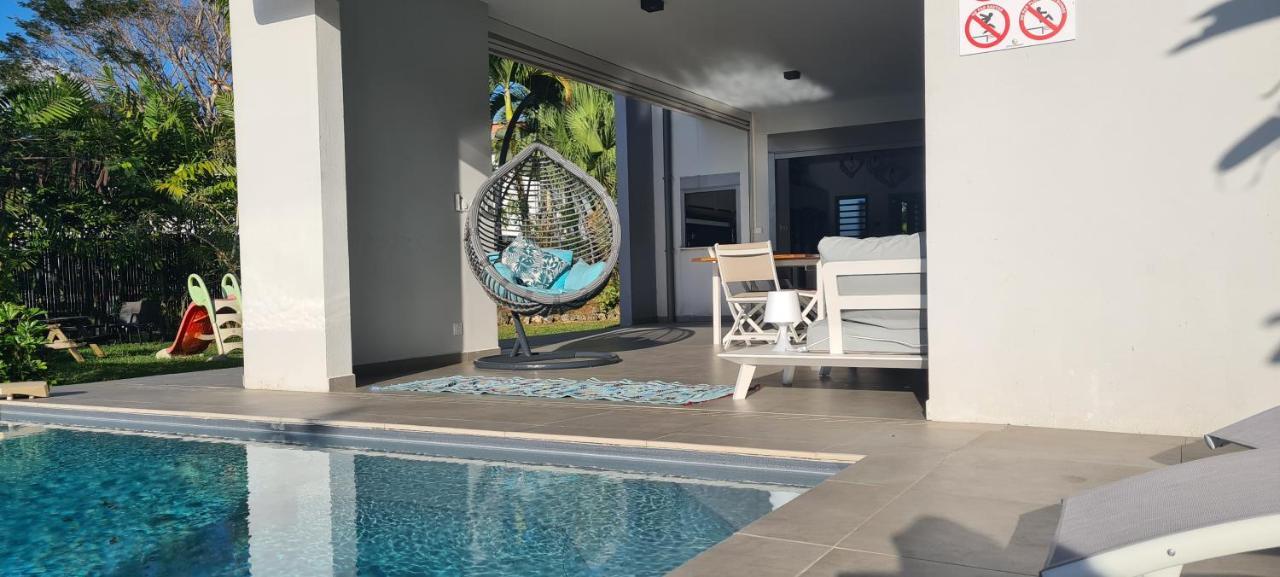 Villa Kumquat Avec Piscine Et Vue Sur Les Montagnes 프티-부르 외부 사진